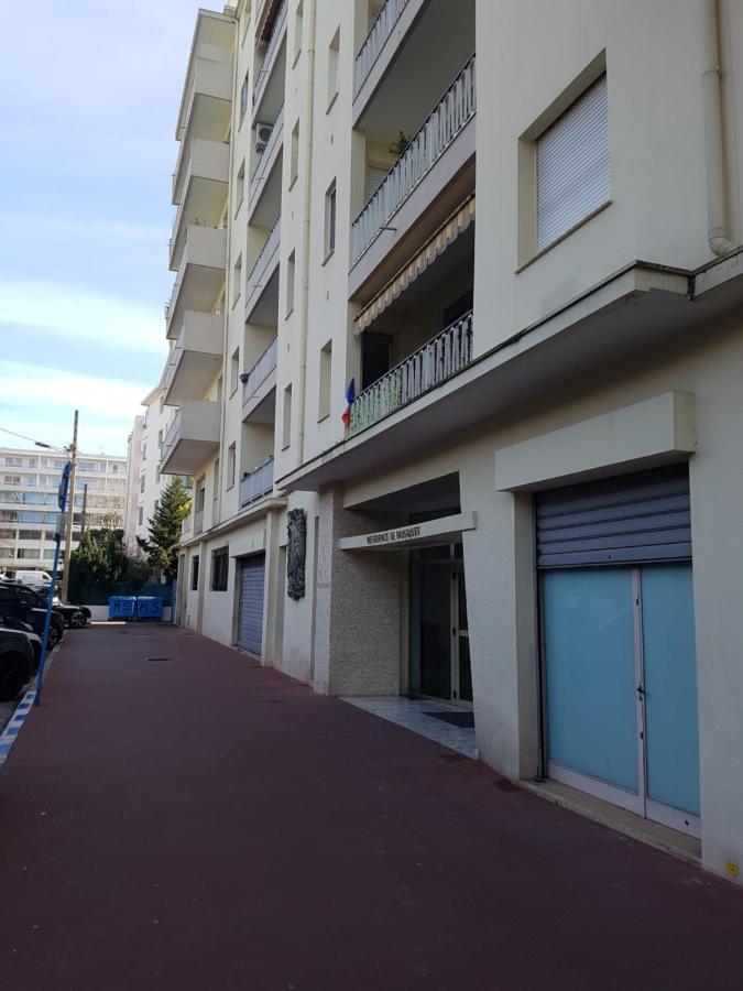 ++++ Renovated Cosy 50M2 Sunny Flat / Balcony / Close To Beach And To The Palais Des Festivals ++++ Cannes Zewnętrze zdjęcie